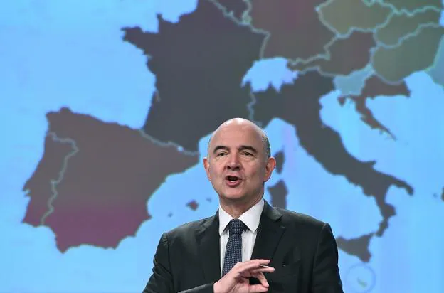 El comisario de Asuntos Económicos de la UE, Pierre Moscovici. :: EMMANUEL DUNAND / afp
