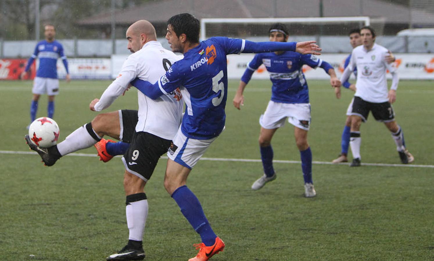 Triunfo con tintes reivindicativos el que conquistó el pasado domingo la UDL en casa del Gernika. Una victoria por 0-1 que sirve para dejar constancia de que el equipo también sabe arañar puntos fuera de Las Gaunas si quiere optar a puestos de brillo en la categoría