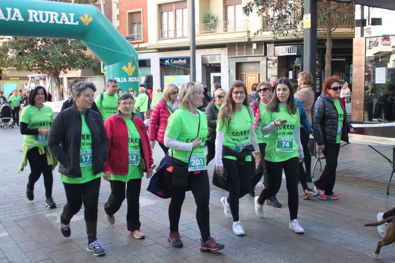 Mucha participación en la carrera contra el cáncer que se celebró en Arnedo.