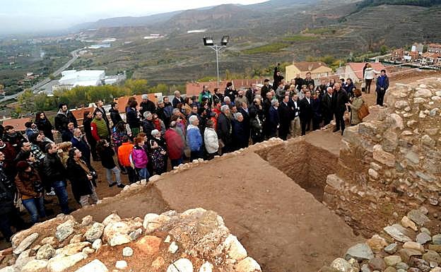 Visita guiada al castillo de Nalda. 