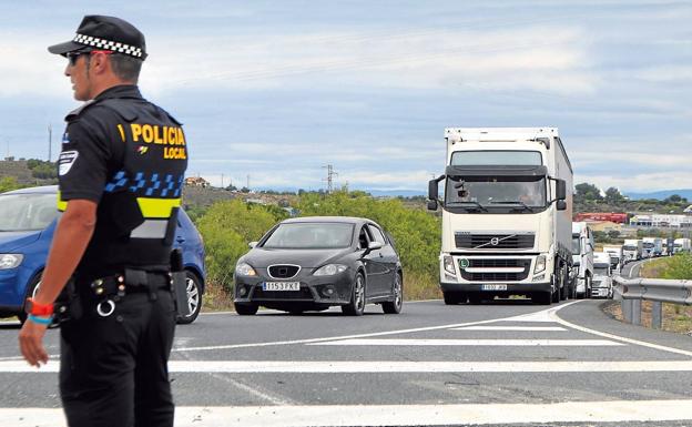 Los camioneros advierten que se movilizarán si persisten las restricciones como las de la N-232 y N-124 en La Rioja