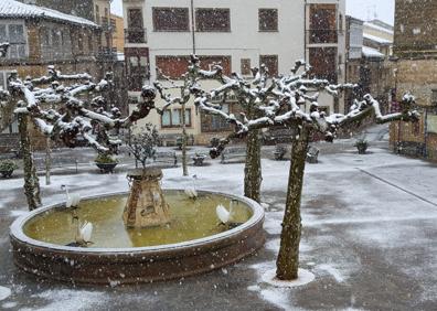 Imagen secundaria 1 - La Rioja se vuelve blanca