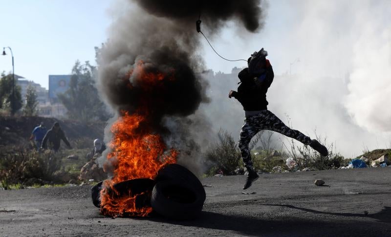 Miles de personas de Cisjordania y Gaza salen a protestar la decisión de Donald Trump de reconocer a Jerusalén como la capital israelí