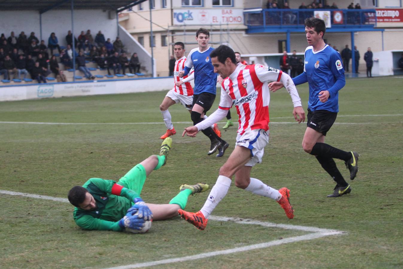 La UDL empata contra el colista Peña Sport (1-1)