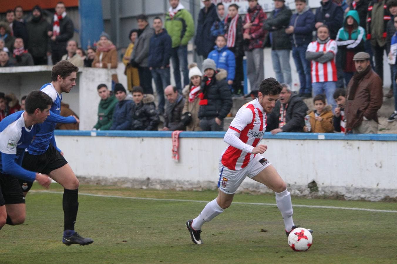 La UDL empata contra el colista Peña Sport (1-1)