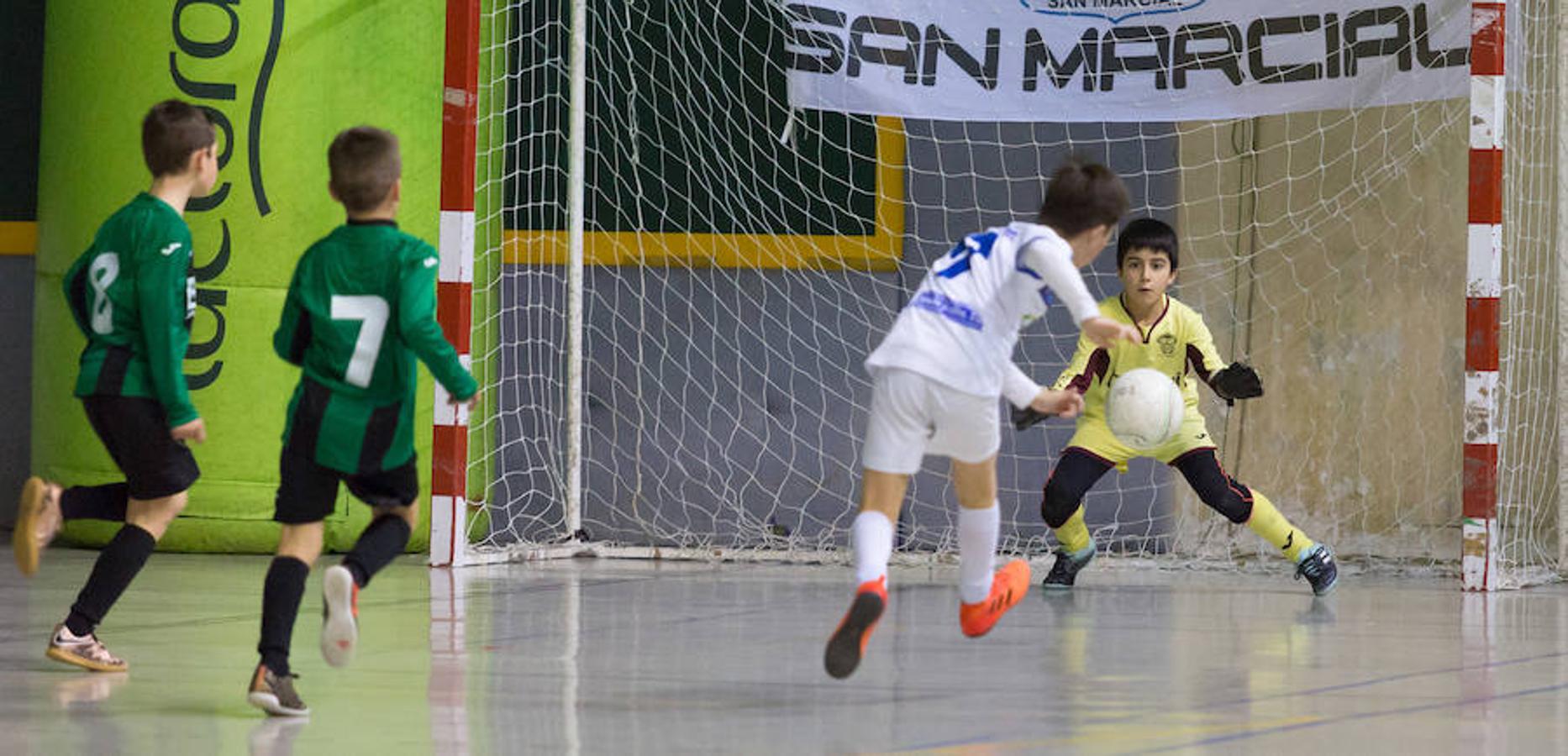 El equipo Villa de Murillo se alzó con el triunfo en el torneo Ángel de Vicente de Lardero. La cita continúa hoy con los jugadores del 2012