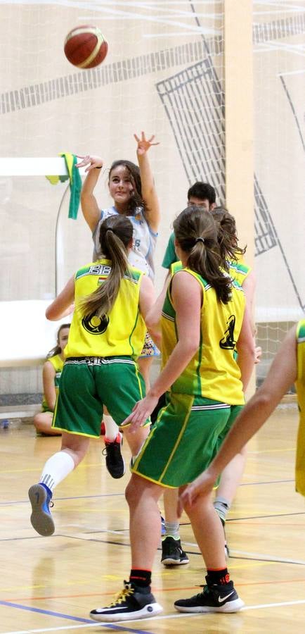 Promete reina en la categoría femenina y Logrobasket gana en chicos en la categoría masculina en la tercera y última jornada del Torneo Canteras de baloncesto