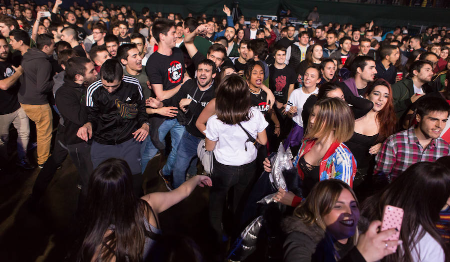 Buena entrada y mucha gente joven en el primer concierto de abono