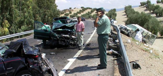 Accidente grave en una carretera española.