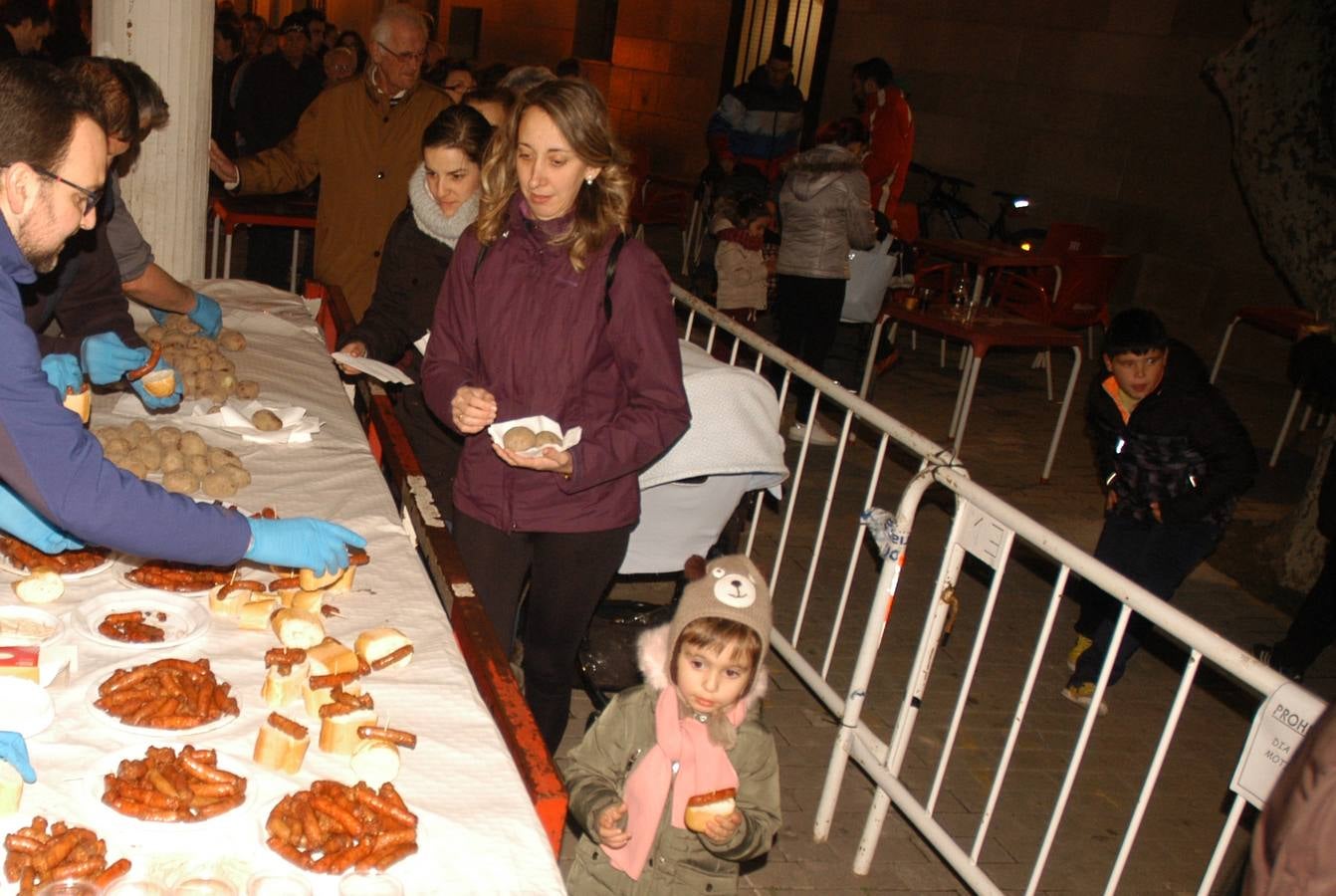 Cervera celebra hogueras y degustacion el martes vispera de San Anton