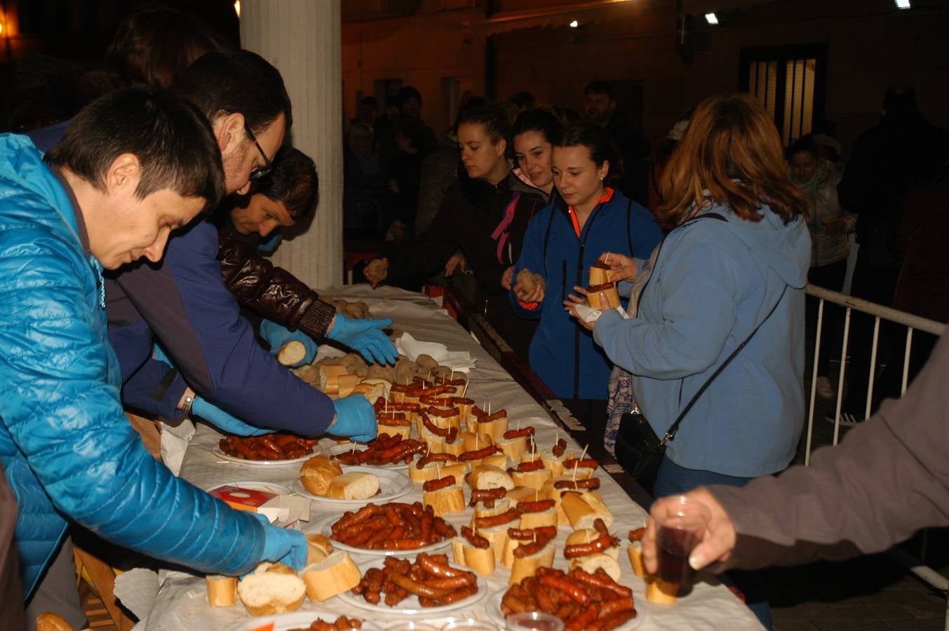 Cervera celebra hogueras y degustacion el martes vispera de San Anton