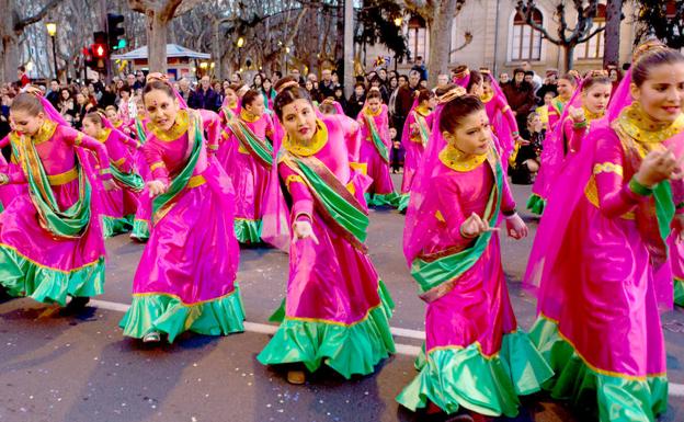 Coreografía de un grupo en el desfile de Carnaval del año pasado. 