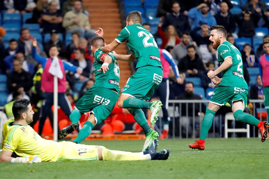 El conjunto blanco cayó en el Bernabéu por 1-2 ante el cuadro pepinero, que avanza a las semifinales.