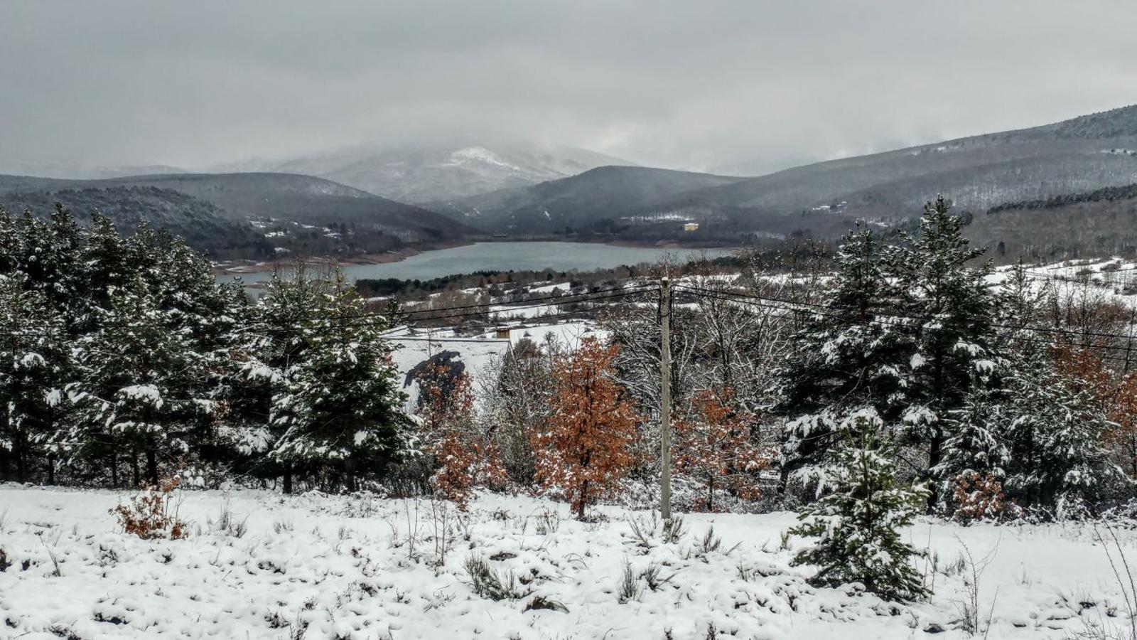 La nieve vuelve al Rasillo