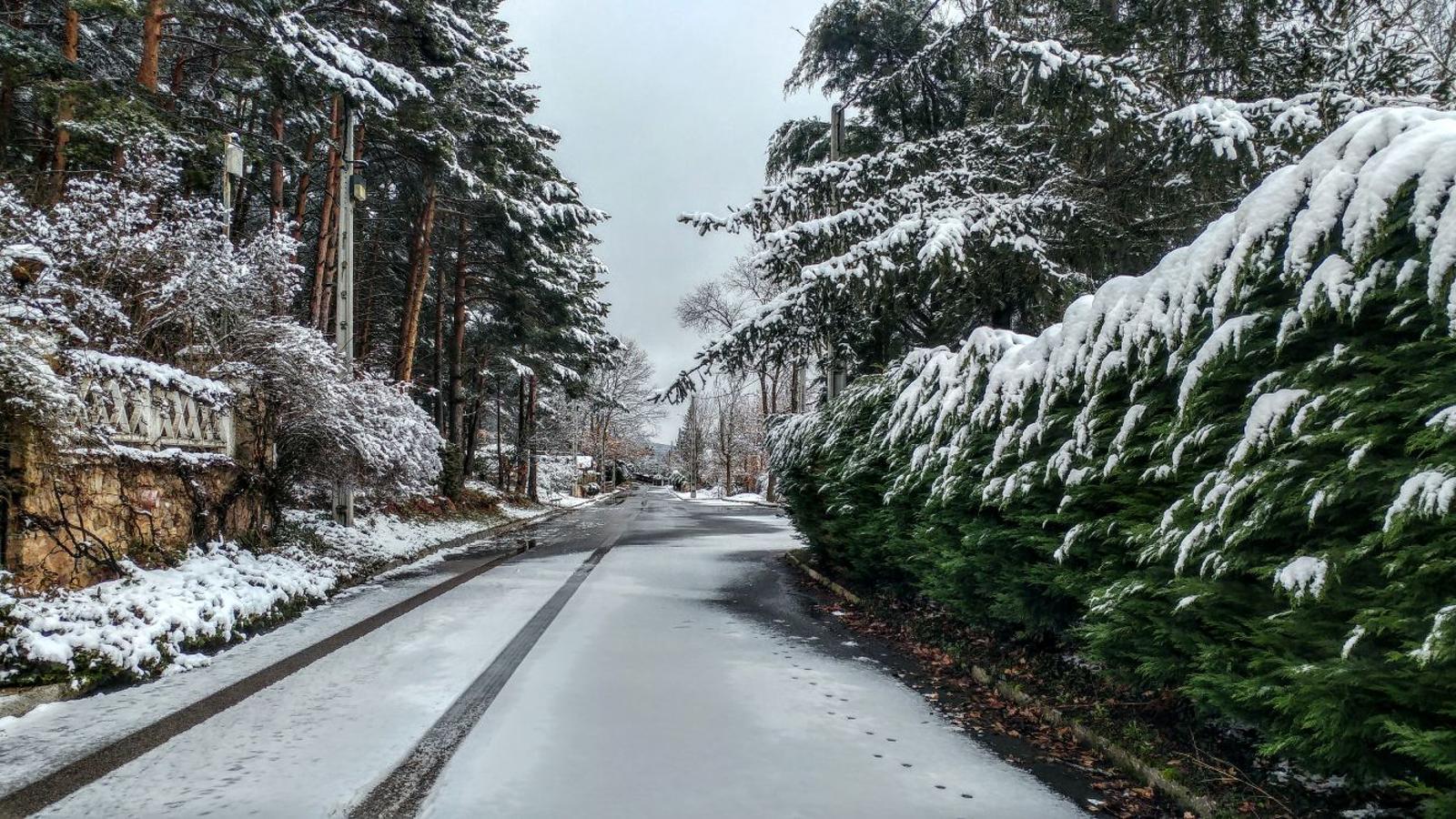 La nieve vuelve al Rasillo