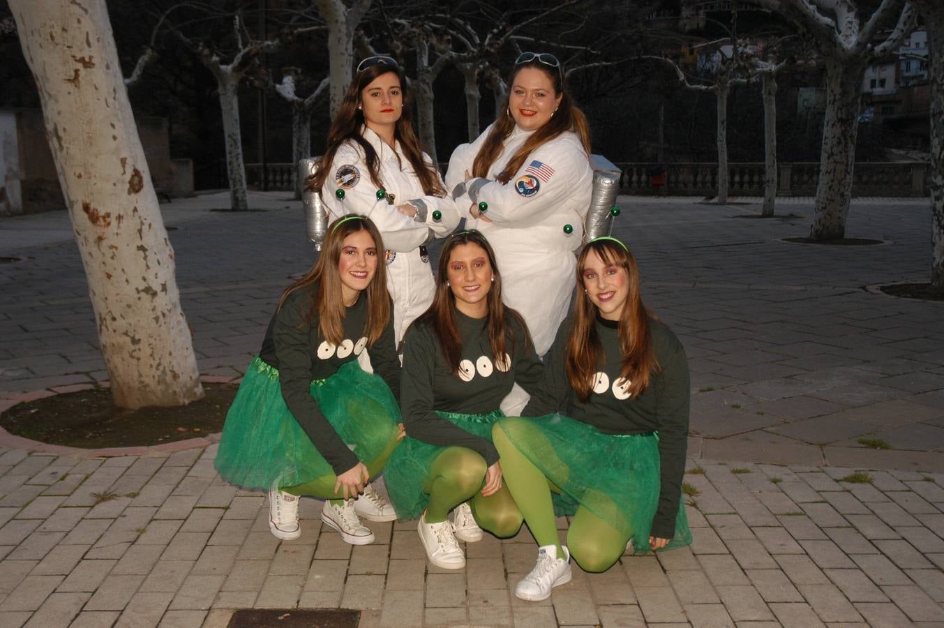 Cervera disfrutó de su desfile de Carnaval, que comenzó con un ligero retraso y del que todos disfrutaron