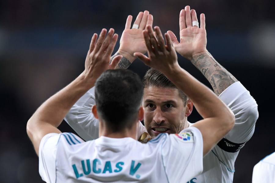 El equipo de Zidane encontró en una lánguida Real Sociedad al rival perfecto para ganar moral, pero aún así encajó dos goles (5-2) en el Santiago Bernabéu.