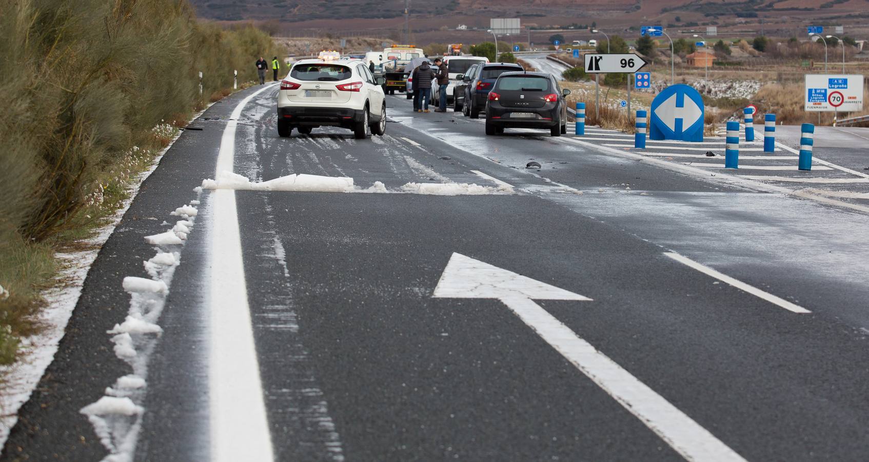 Una treintena de coches, afectados en un siniestro que dejó una veintena de heridos leves