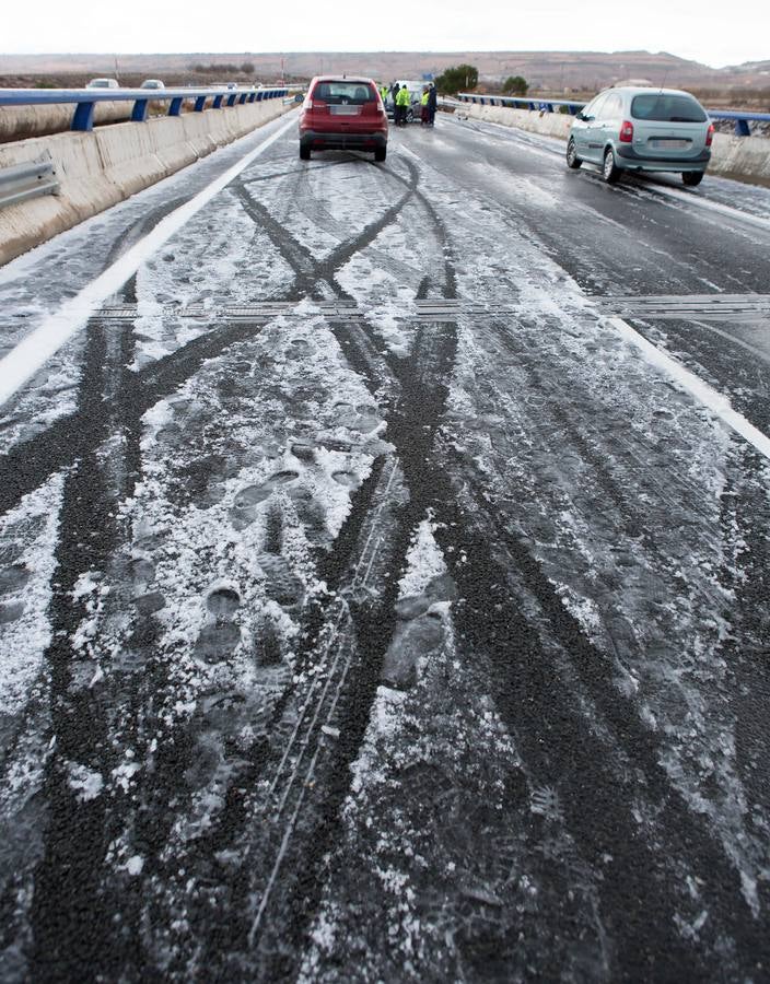 Una treintena de coches, afectados en un siniestro que dejó una veintena de heridos leves