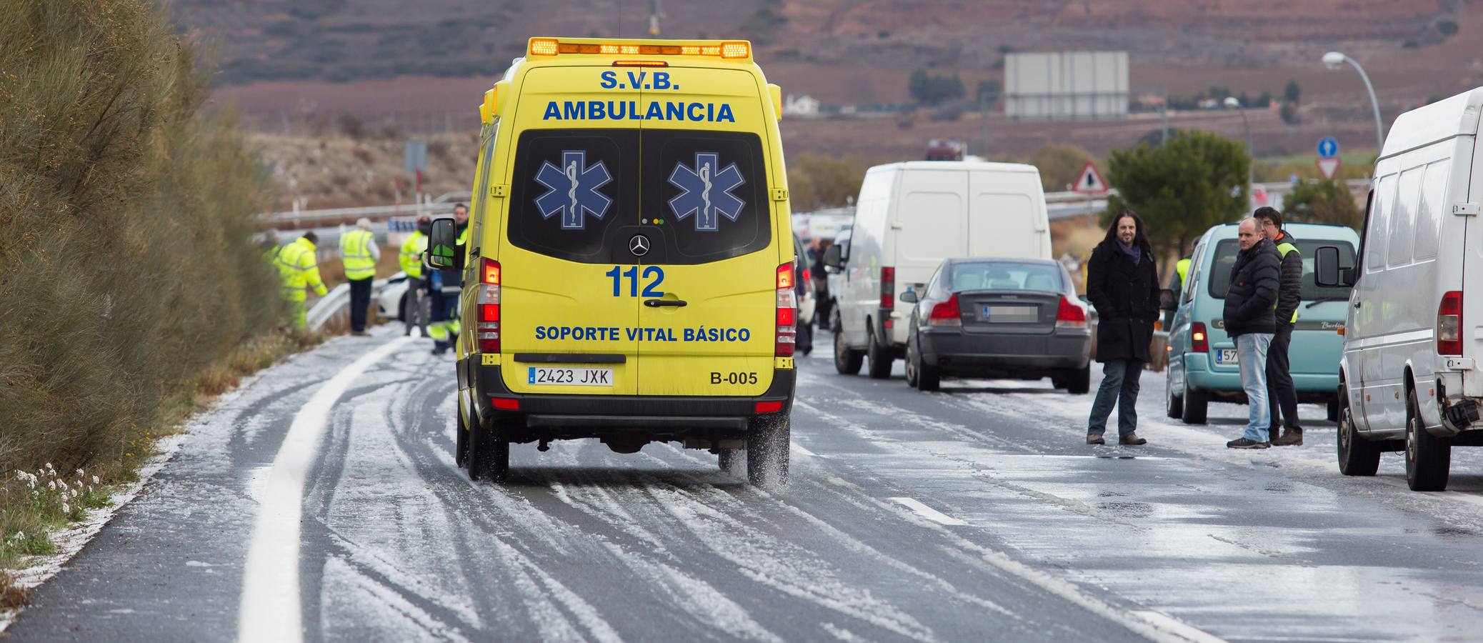 Una treintena de coches, afectados en un siniestro que dejó una veintena de heridos leves