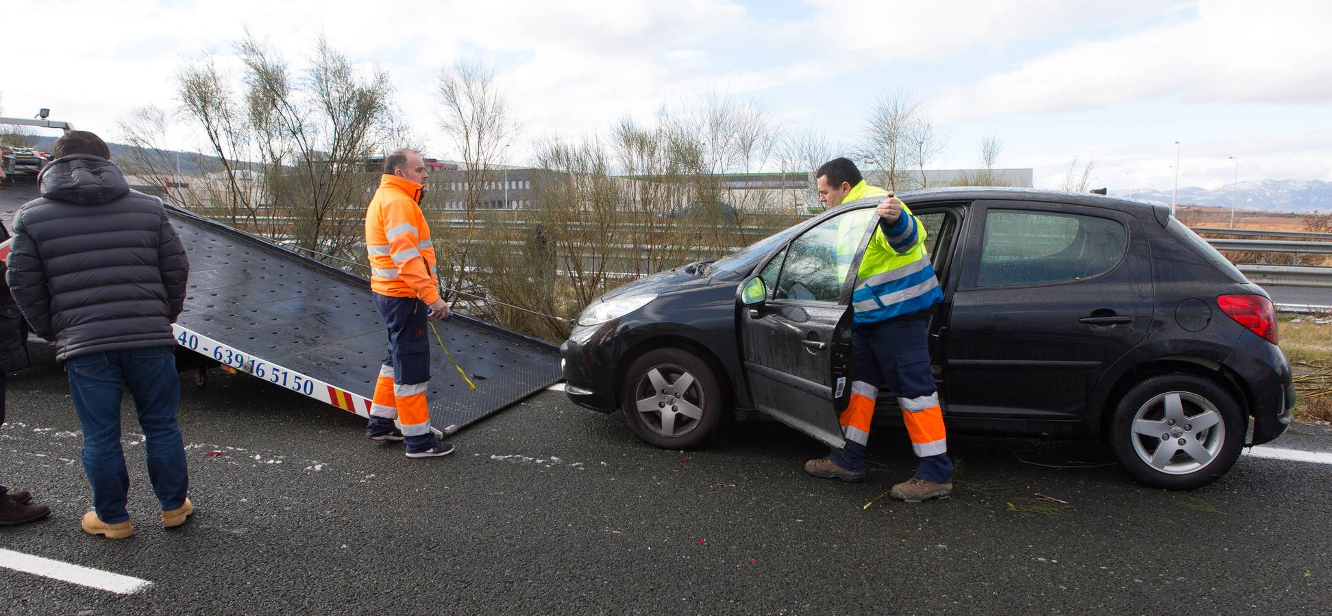 Una treintena de coches, afectados en un siniestro que dejó una veintena de heridos leves