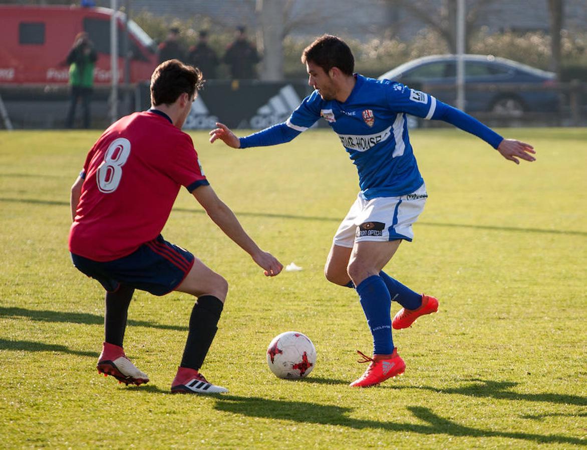 La UDL sacó un punto de su visita a Tajonar tras el anodino empate sin goles conquistado ante un rival que está hundido en la tabla. El equipo riojano tuvo dos chispazos a lo largo de noventa minutos, pero no consiguió materializar. También tuvo un apagón y un susto que pudo costarles caro.