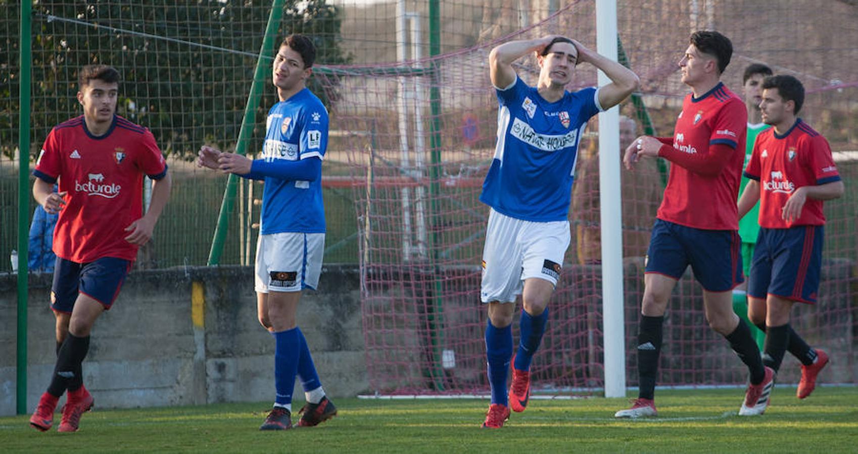 La UDL sacó un punto de su visita a Tajonar tras el anodino empate sin goles conquistado ante un rival que está hundido en la tabla. El equipo riojano tuvo dos chispazos a lo largo de noventa minutos, pero no consiguió materializar. También tuvo un apagón y un susto que pudo costarles caro.