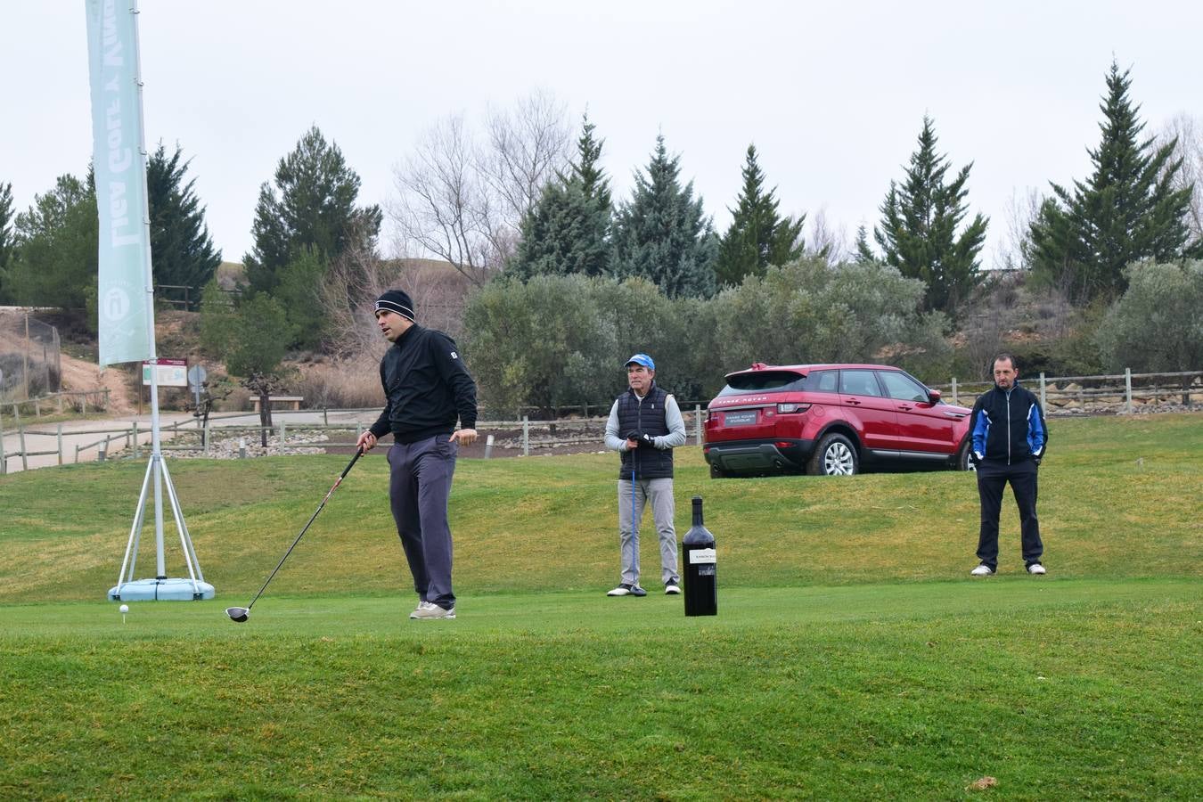 Los participantes en el primer torneo de la Liga de Golf y Vino disfrutaron de una estupenda jornada.