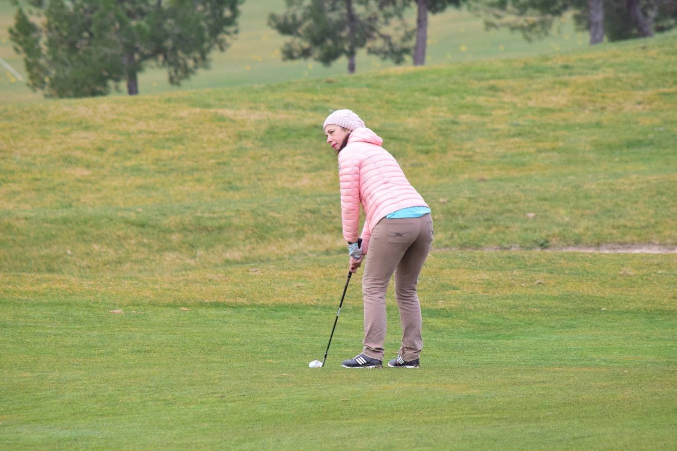 Los participantes en el primer torneo de la Liga de Golf y Vino disfrutaron de una estupenda jornada.