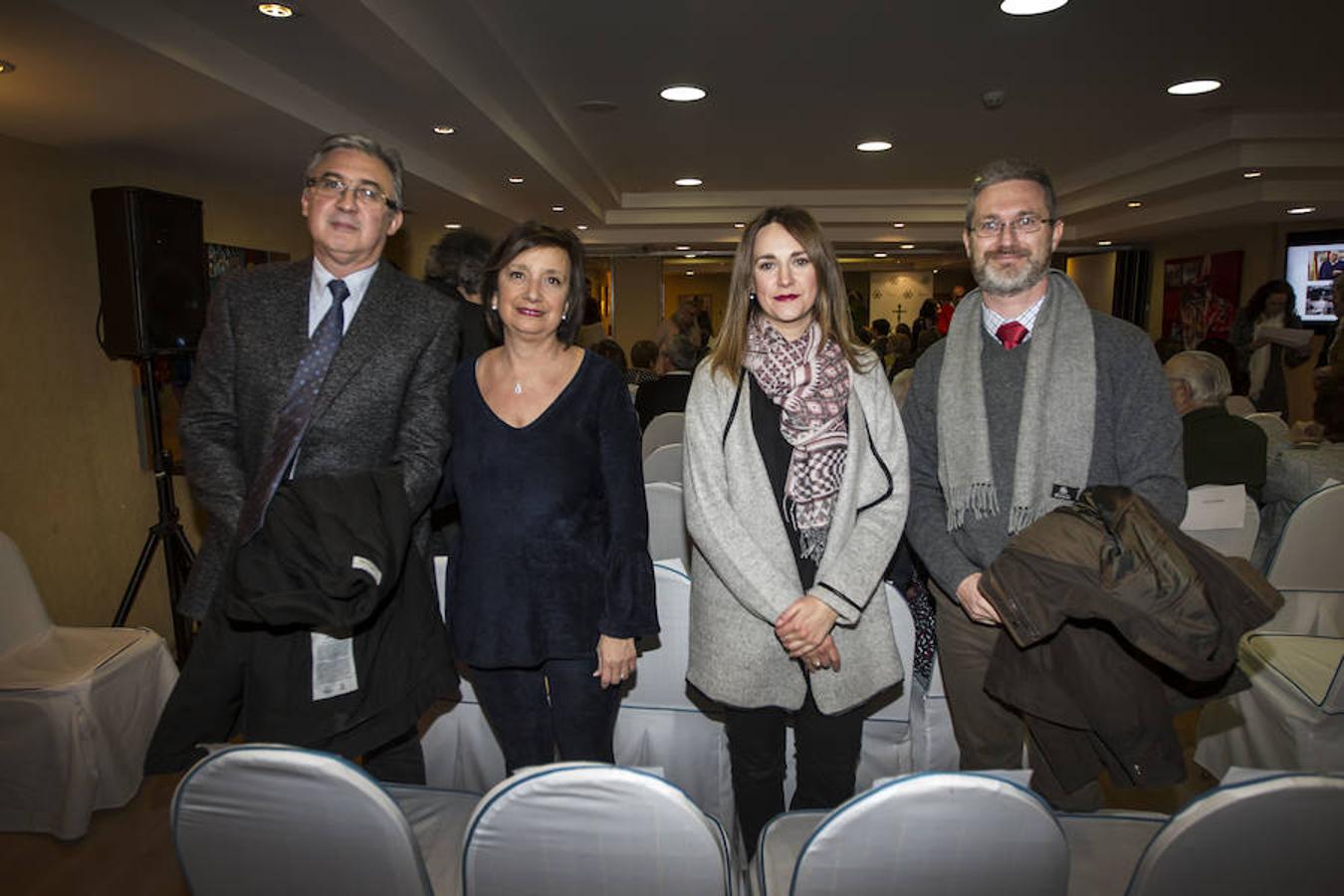 Entrega de la 4ª edición de los Galardones que concede AECC La Rioja y que ha contado con la presencia del presidente del Gobierno riojano, José Ignacio Ceniceros, la presidenta del Parlamento, Ana Lourdes González, y la alcaldesa de Logroño Cuca Gamarra.