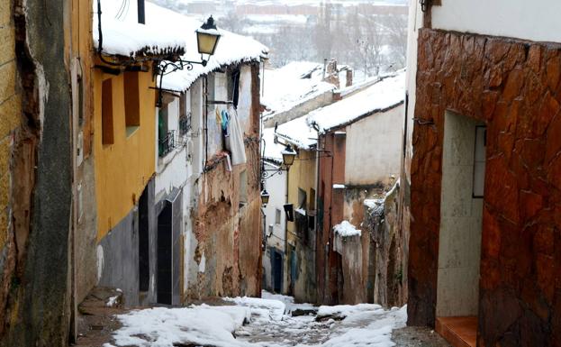 El temporal de nieve en La Rioja ha dejado unas preciosas imágenes en Calahorra