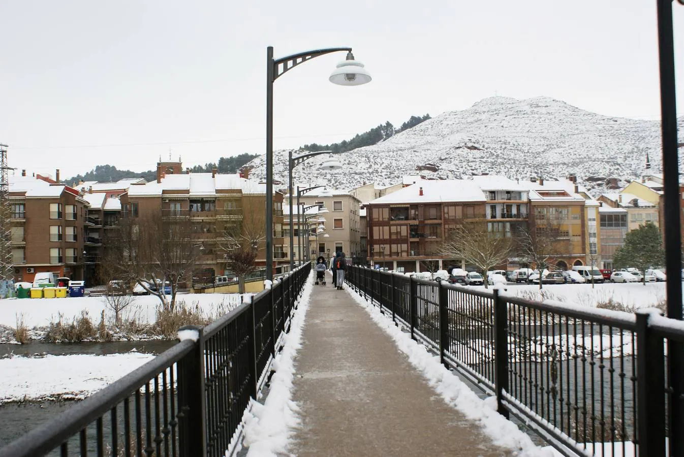 El temporal de nieve en La Rioja ha dejado preciosas estampas, como estas de Nájera