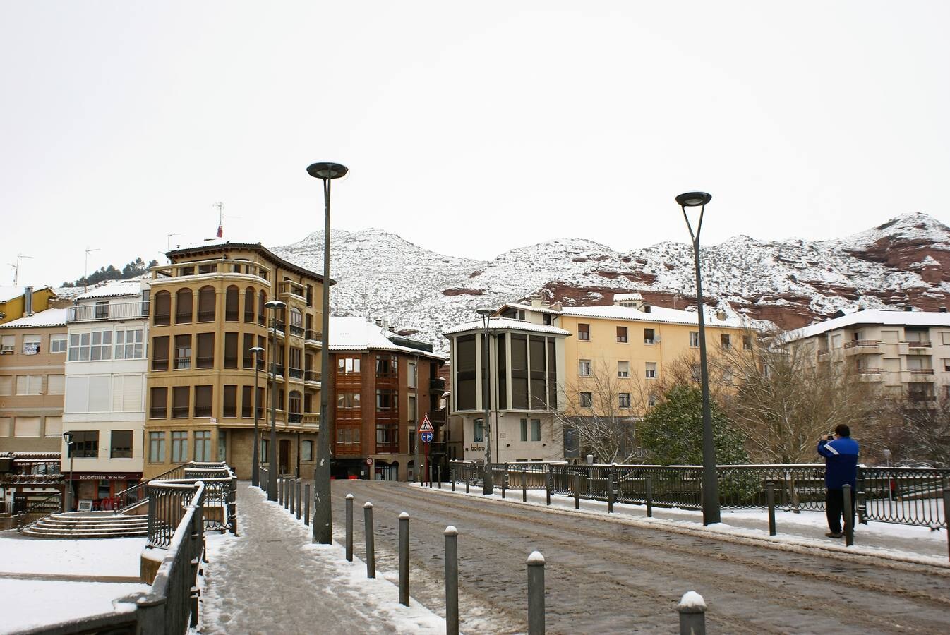 El temporal de nieve en La Rioja ha dejado preciosas estampas, como estas de Nájera