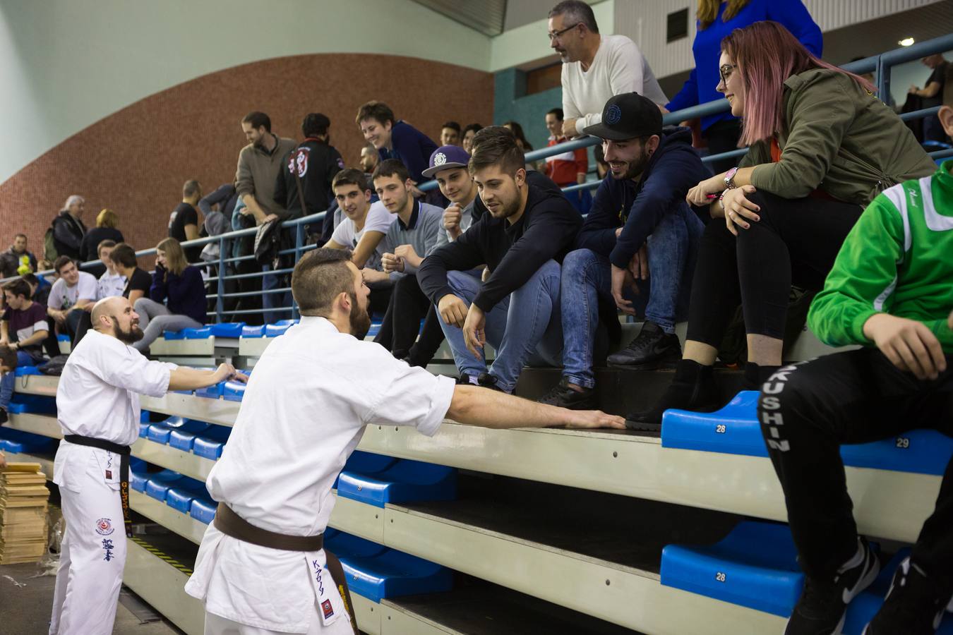 Más de 200 karatekas participaron ayer en el Campeonato de España de shinkyokushinkai.