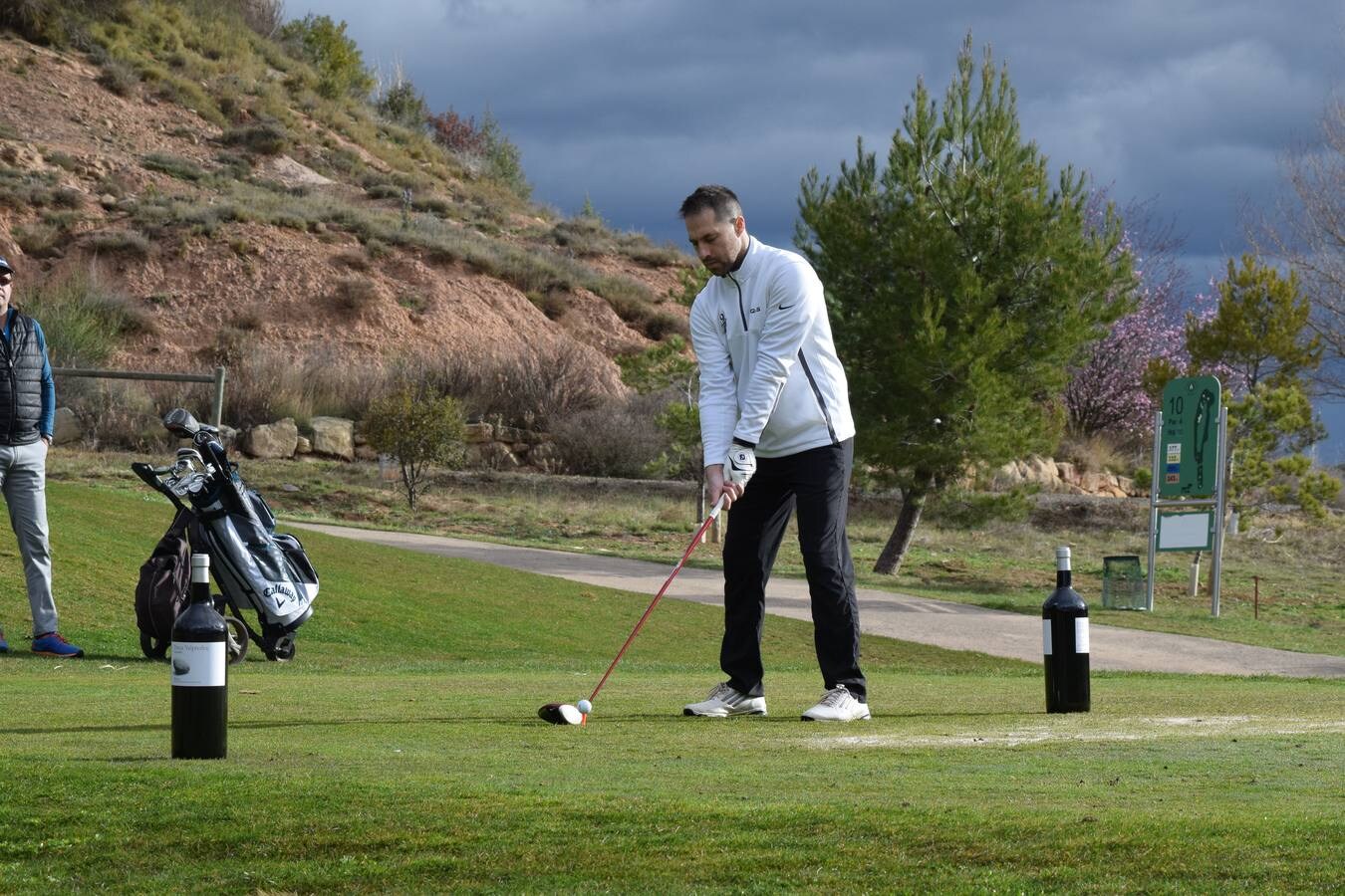 Los jugadores disfrutaron de un gran día en el egundo torneo de la Liga de Golf y Vino organizada por lomejordelvinoderioja.