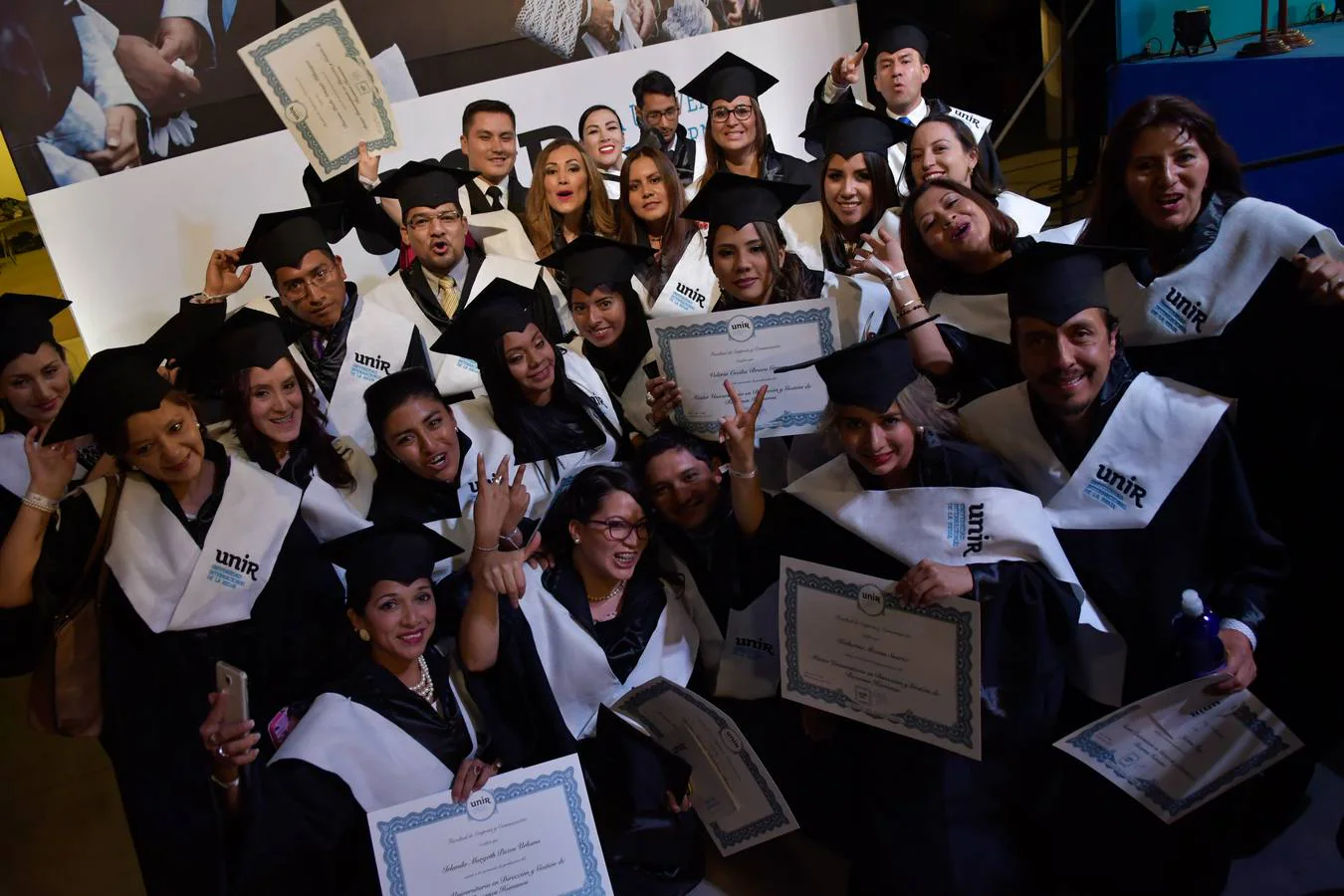 Fotos: La UNIR congrega a 4.000 personas en su primera gala de graduación en Ecuador