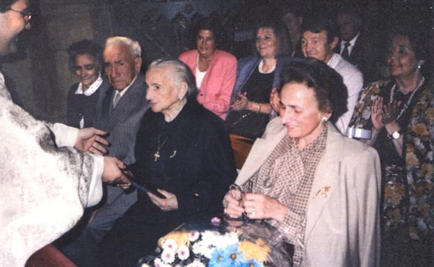 Una centenaria de Galilea,           en 1993