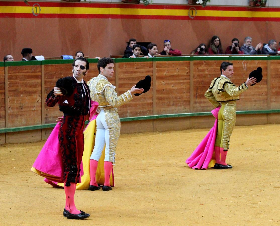 Tomás Campos arrebató con una faena enorme y profunda al sexto y Padilla pasó sin pena ni gloria