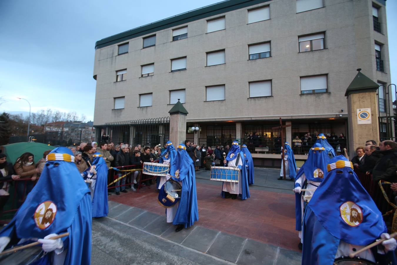 Fotos: Semana Santa: El viacrucis de Jesús Cautivo en Logroño