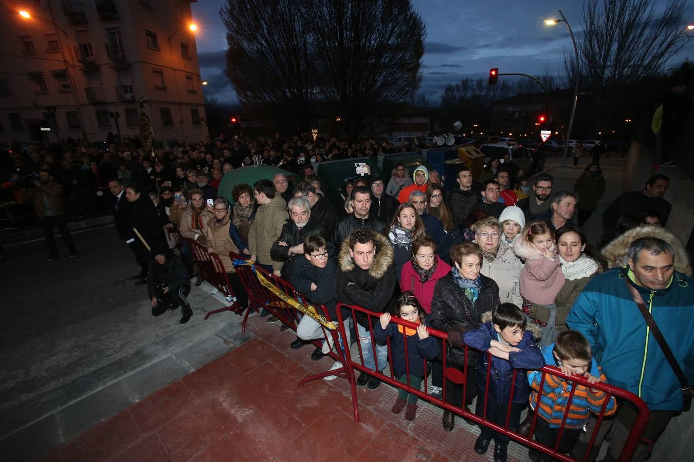 Fotos: Semana Santa: El viacrucis de Jesús Cautivo en Logroño