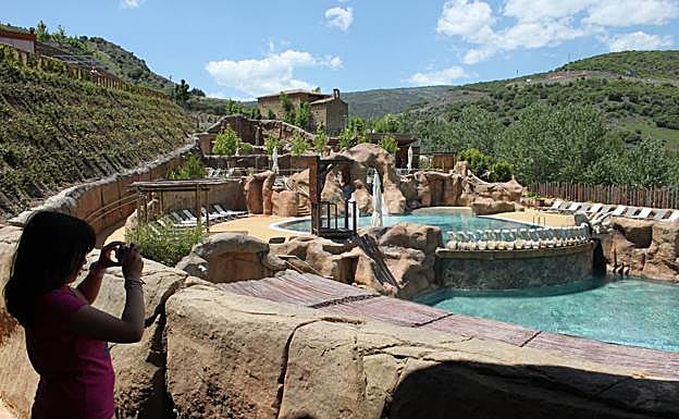 'Barranco Perdido' abre sus puertas con nueva mascota y más actividades de dinamización