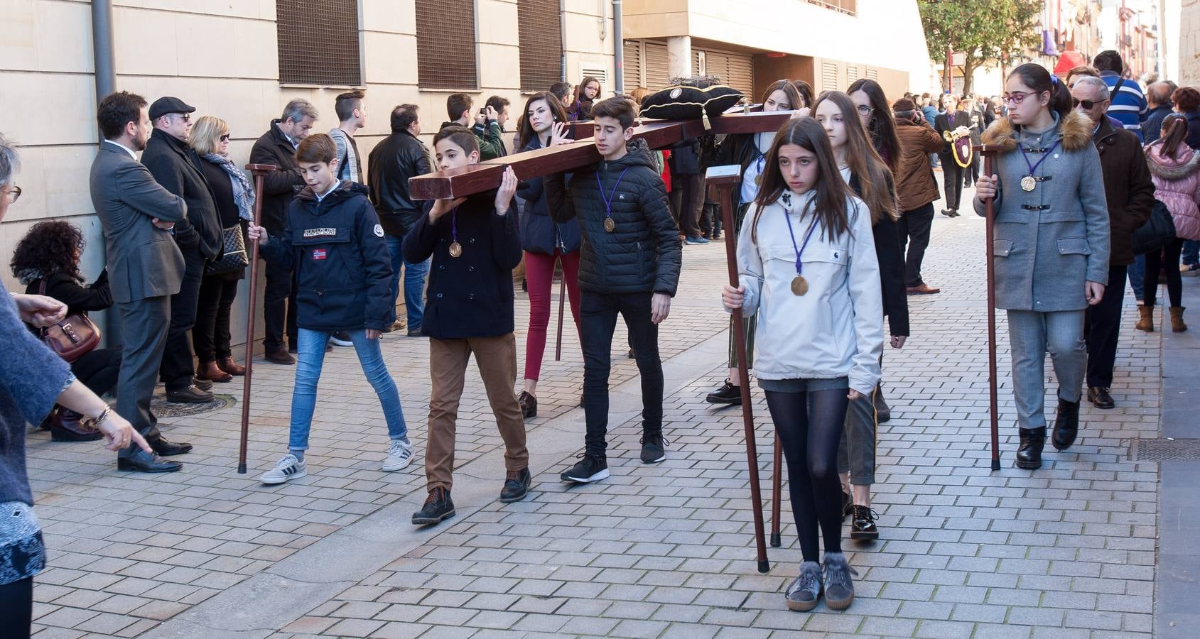 Fotos: Semana Santa de Logroño 2018: Traslado procesional del Santo Cristo de las Ánimas