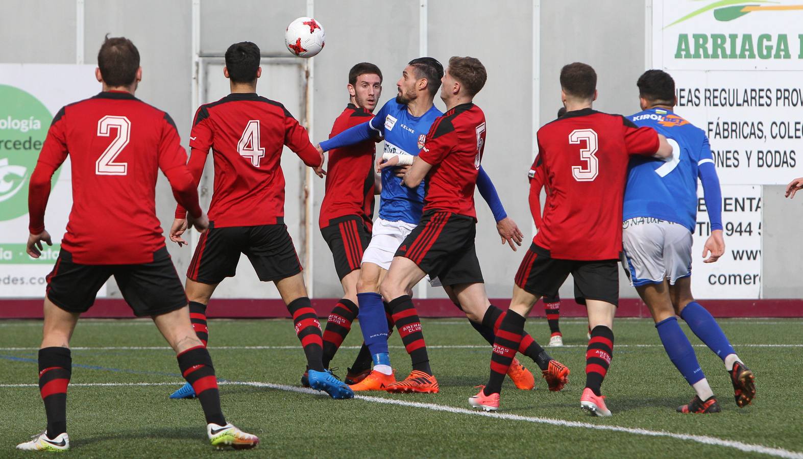 La UDL logró un insuficiente empate sin goles ante el Arenas