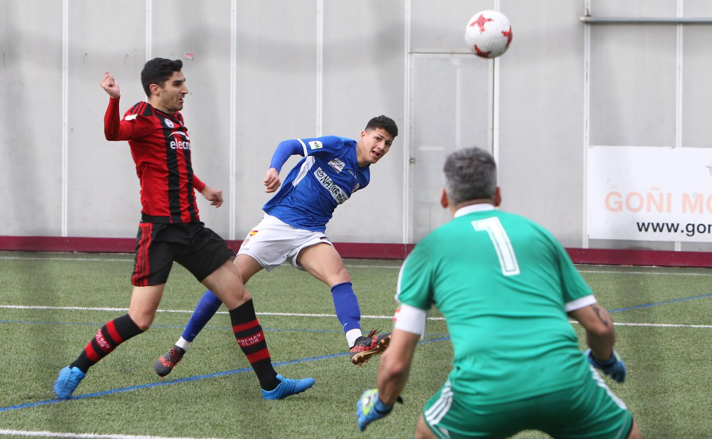 La UDL logró un insuficiente empate sin goles ante el Arenas