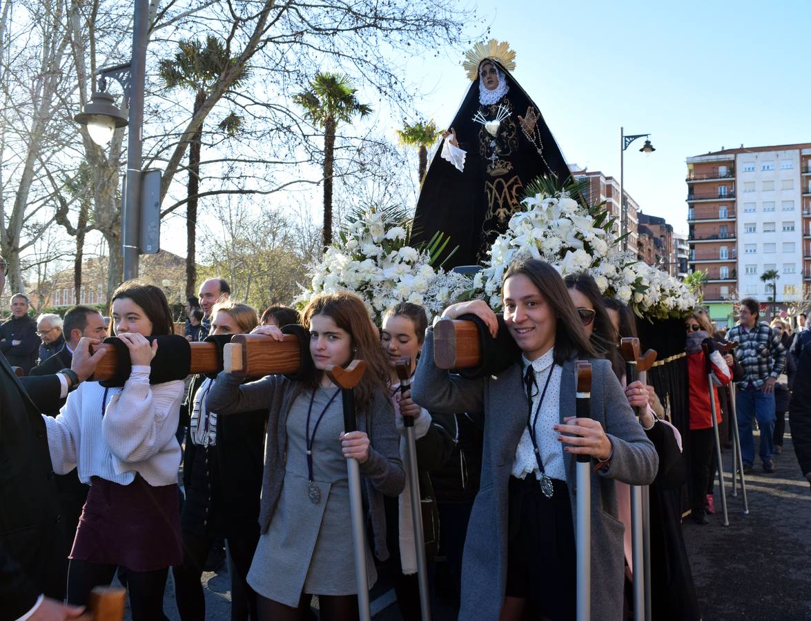 Fotos: Semana Santa de Logroño 2018: Viacrucis a la Ermita del Cristo