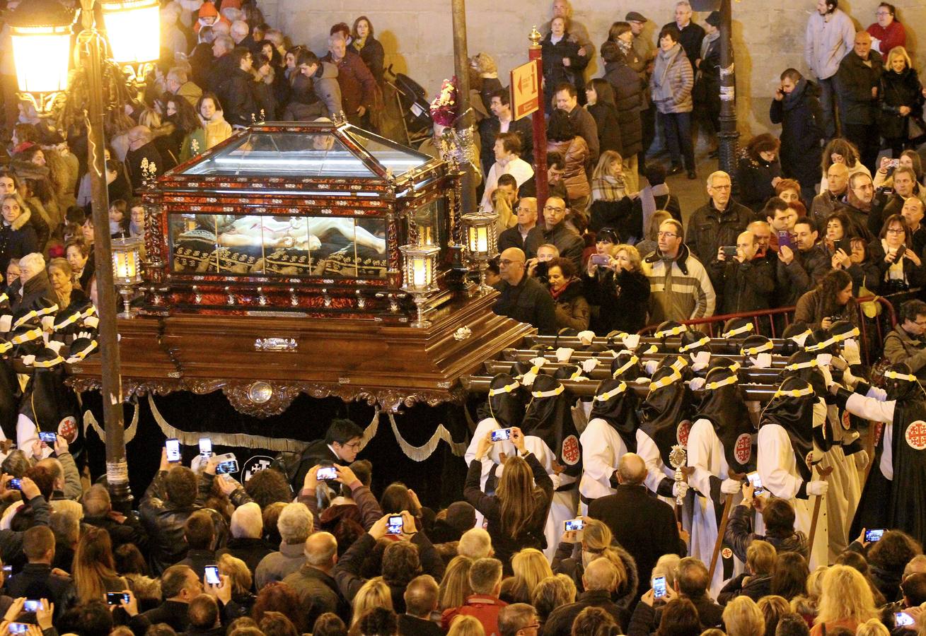 Fotos: Semana Santa de Logroño 2018: Procesión del Santo Entierro en Viernes Santo