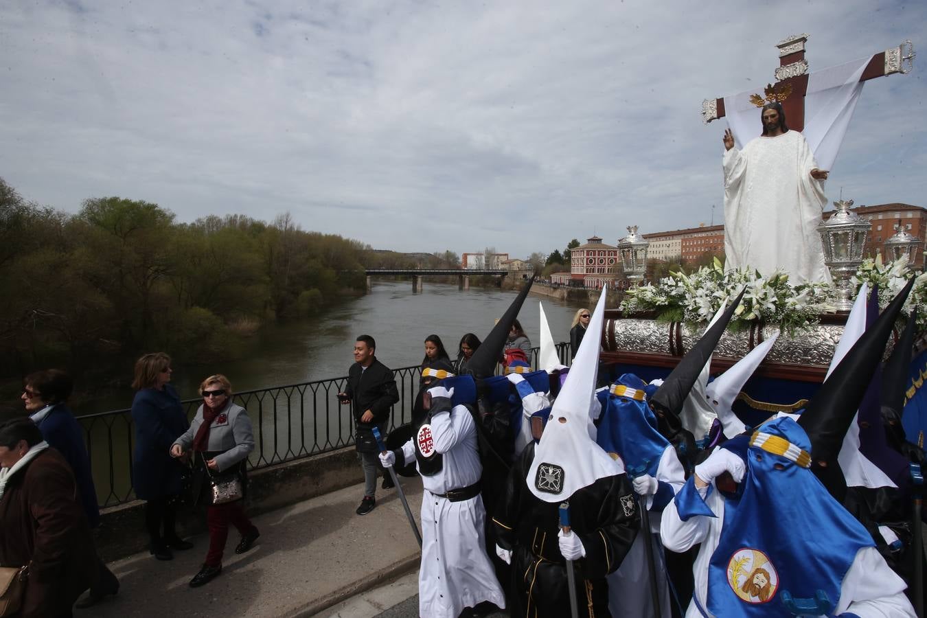 Fotos: Semana Santa de Logroño 2018: Procesión de la Resurrección