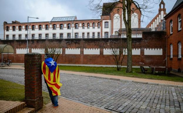 Las diferentes penas de la rebelión y la malversación