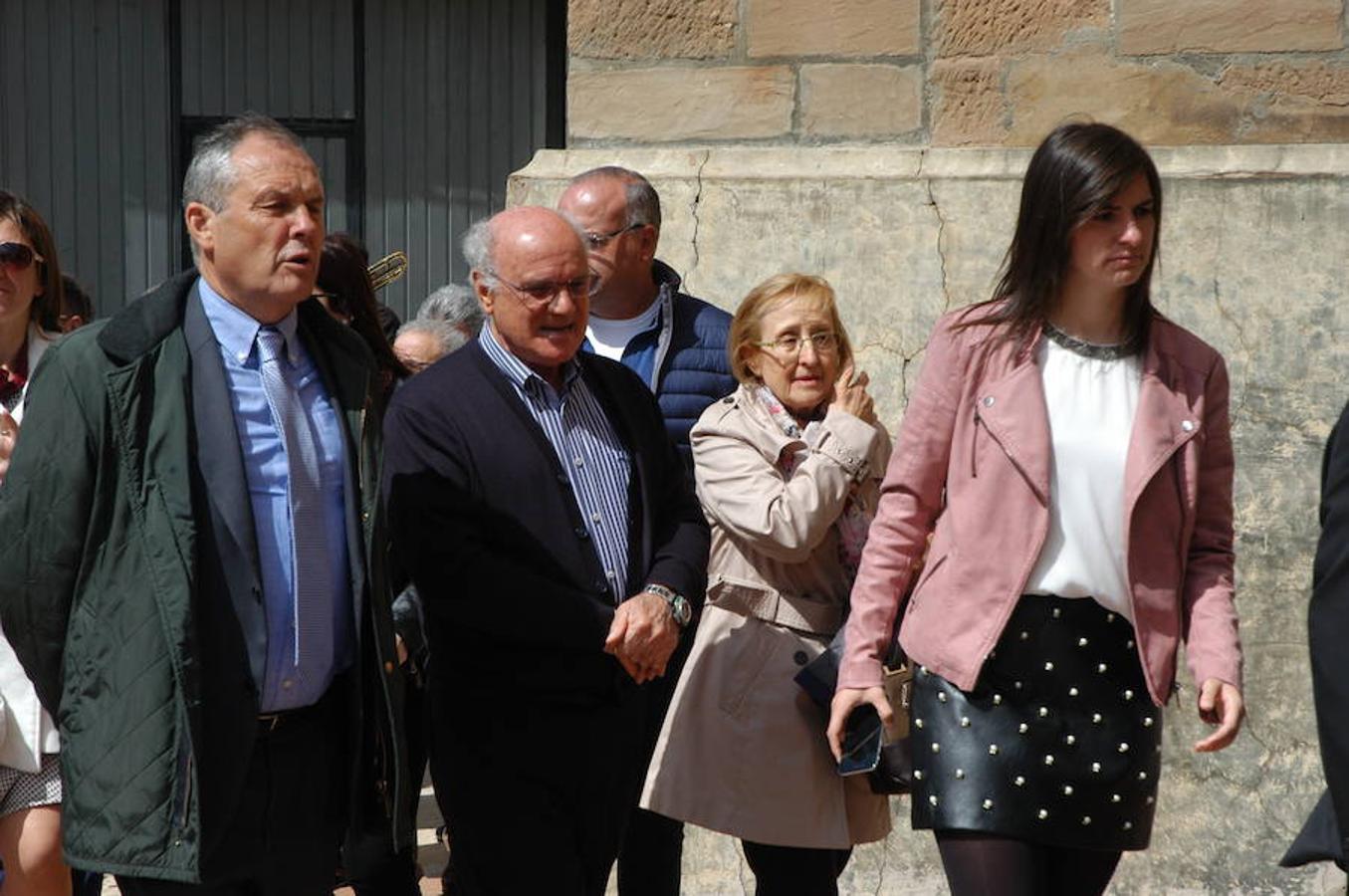 Imágenes de la procesión de la Virgen de la Anunciación con motivo del día grande de las fiestas patronales de El Villar de Arnedo.