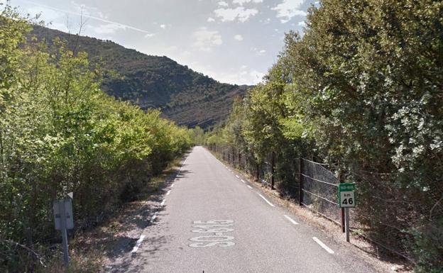 Tramo de carretera que enlaza La Rioja con Soria por el puerto de Oncala.